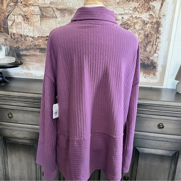 TAHARI Sport Oversized Purple Pull Over Top Lg Collar HiLo size Large - Picture 5 of 9